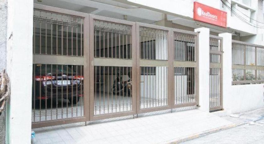 Reddoorz Plus Near Osmena Highway 2 Hotel Manila Exterior foto